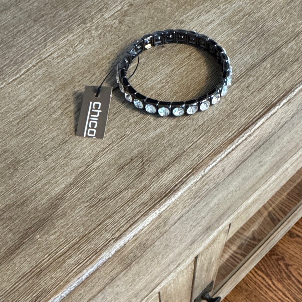 Chic women’s  Black and Silver Beaded Bracelet